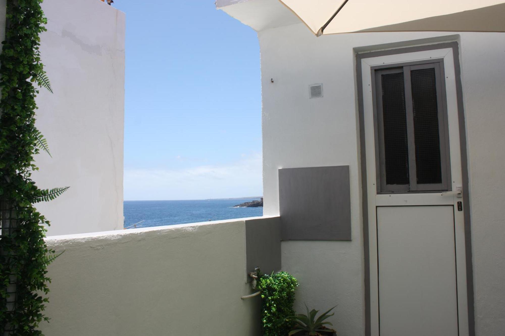 Appartement Avec Terrasse Et Vue Mer El Escobonal Luaran gambar