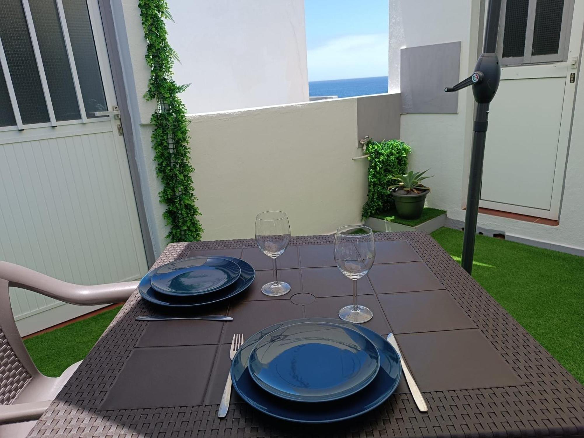 Appartement Avec Terrasse Et Vue Mer El Escobonal Luaran gambar