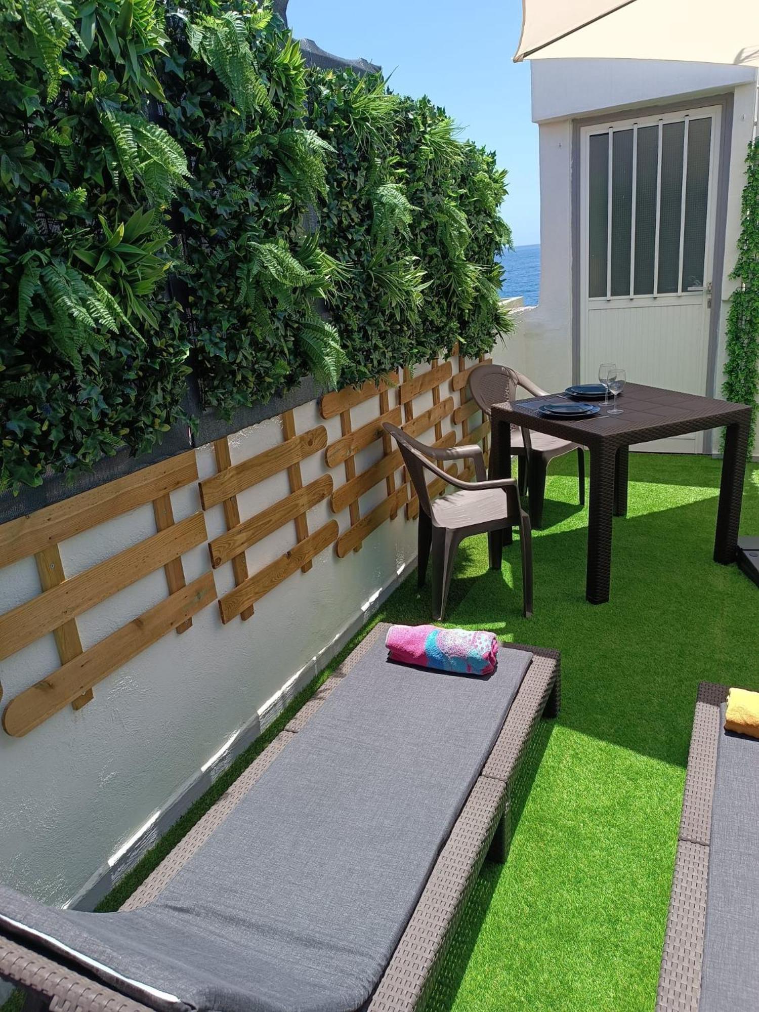Appartement Avec Terrasse Et Vue Mer El Escobonal Luaran gambar